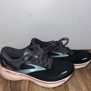 Brooks ghost running sneakers